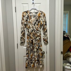 NEW Floral brown and yellow beige long sleeve dress with tie waist mid length